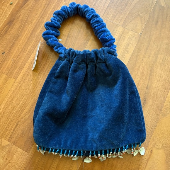 NWT FREE PEOPLE Vancouver Velvet Clutch / Navy + Lapis - Picture 5 of 5
